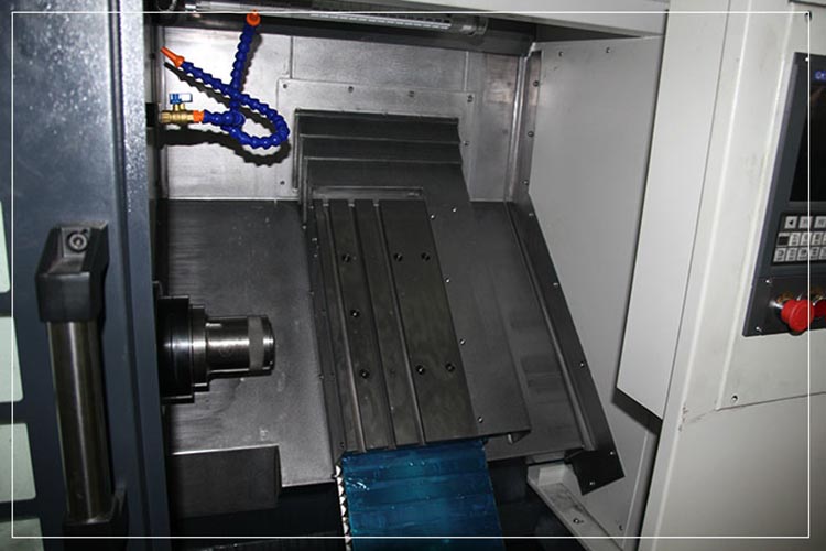 TCS40斜床身數控車(chē)床内部圖