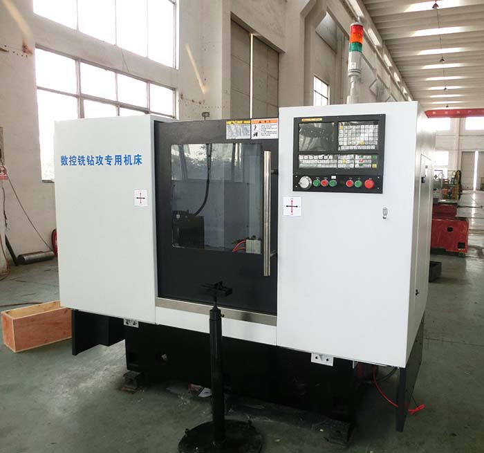 ZY-50數控銑鑽攻專(zhuān)用機床側面圖(tú)