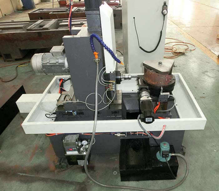 馬蹄鐵專用機(jī)床細節圖
